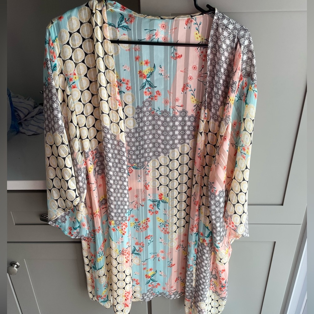 Women’s one size fits all beautiful kimono